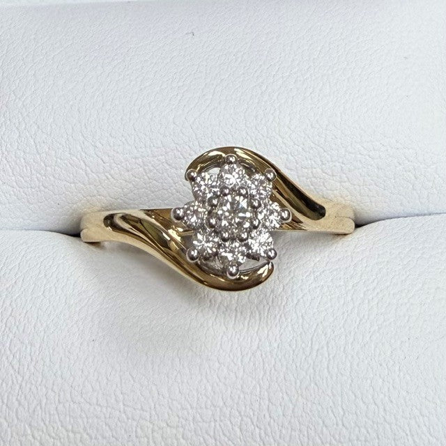 9ct Yellow/White Gold Diamond Set Flower Cluster Ring