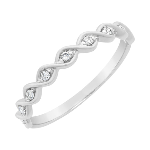 9ct white gold diamond ring TDW: 0.09ct