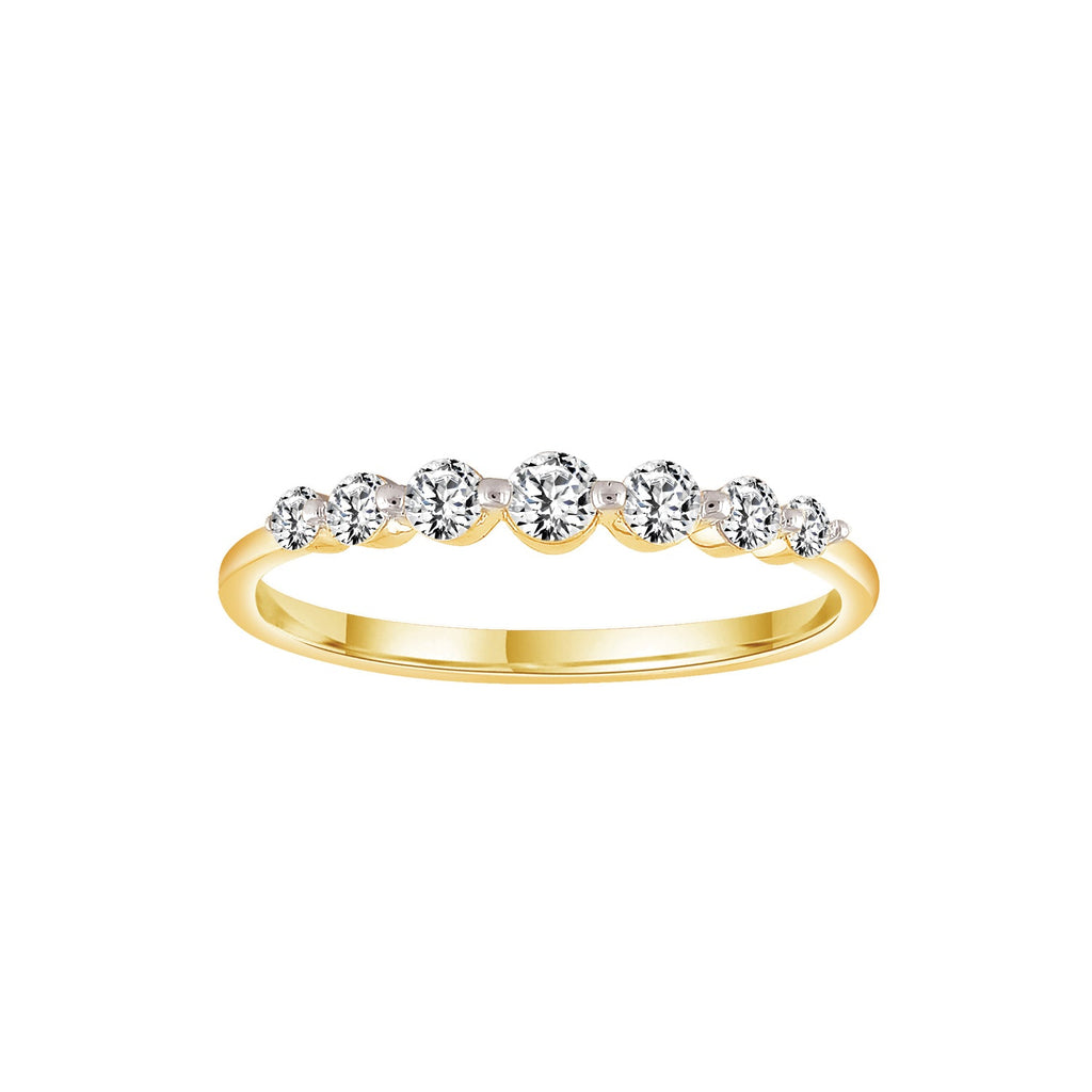 9ct Yellow Gold Graduated Lab Grown Diamond Band