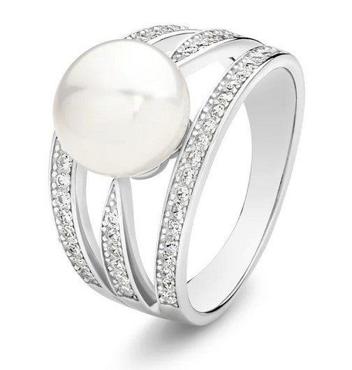 Ikecho 'Layla' Sterling Silver Button Pearl And CZ Ring