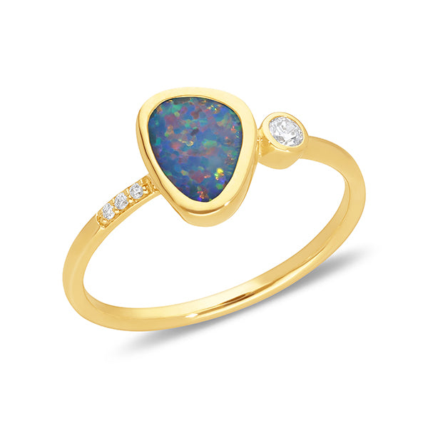 9ct Yellow Gold Ring With Opal-Doublet And Lab Grown Diamonds