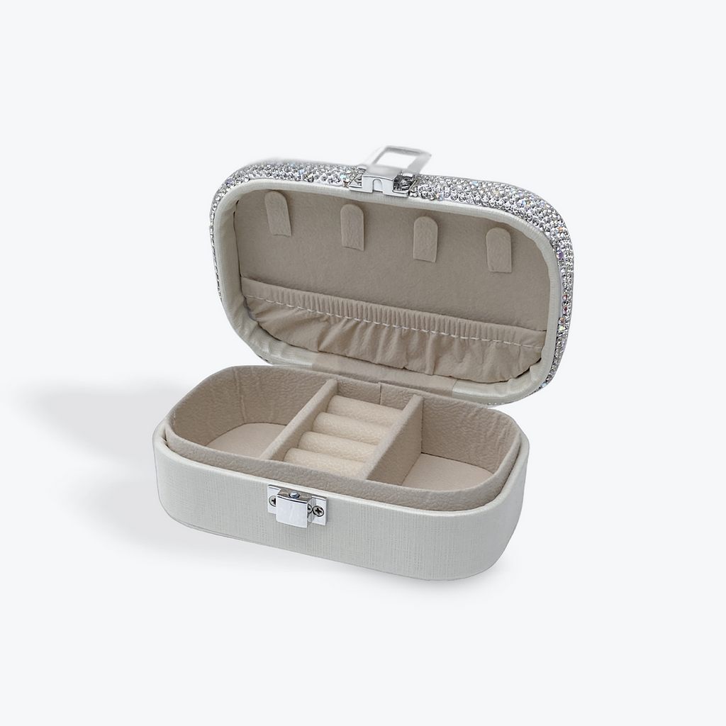 Jewel Box With Diamonte Lid Silver