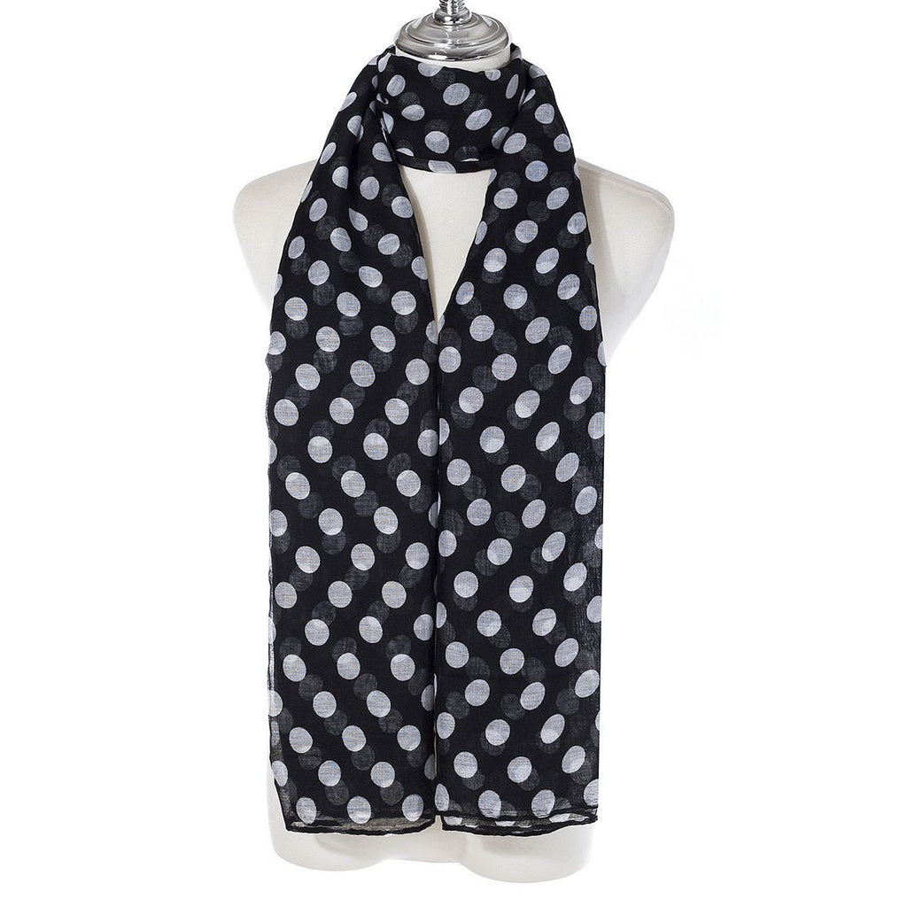 Black Scarf