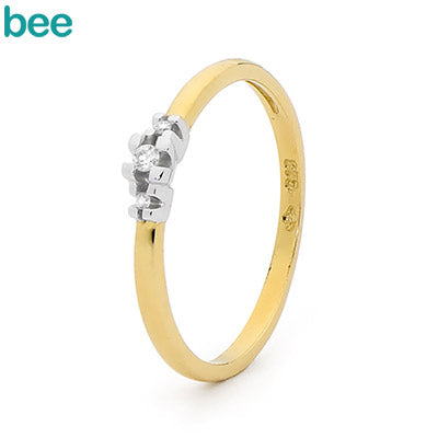 9ct Yellow Gold Diamond Elegant Dress Ring