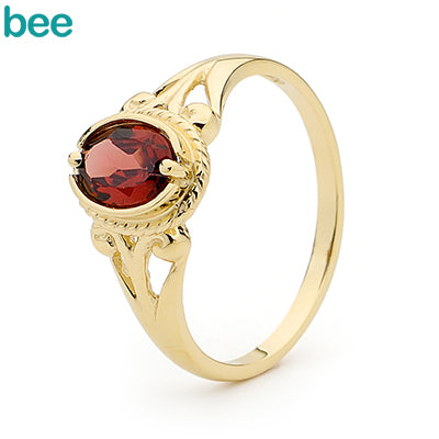 9ct Yellow Gold Oval Garnet Dress Ring