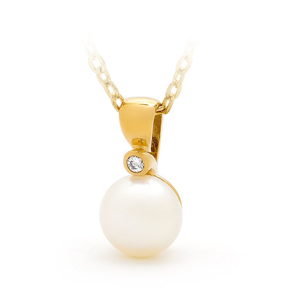 9ct Yellow Gold Freshwater Pearl Pendant